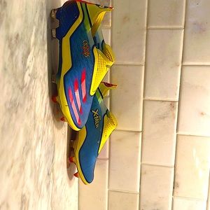 X-men soccer cleats, worn 3 times, and good quality cleat